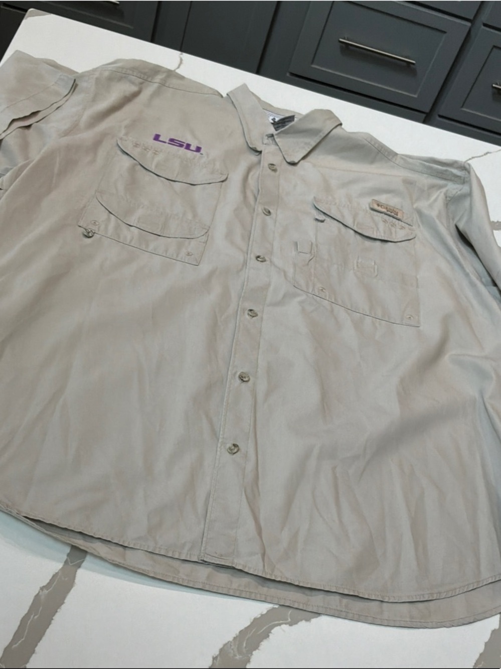 Columbia Men’s Khaki Short-Sleeve Button-Up Shirt with Purple LSU Logo 2X